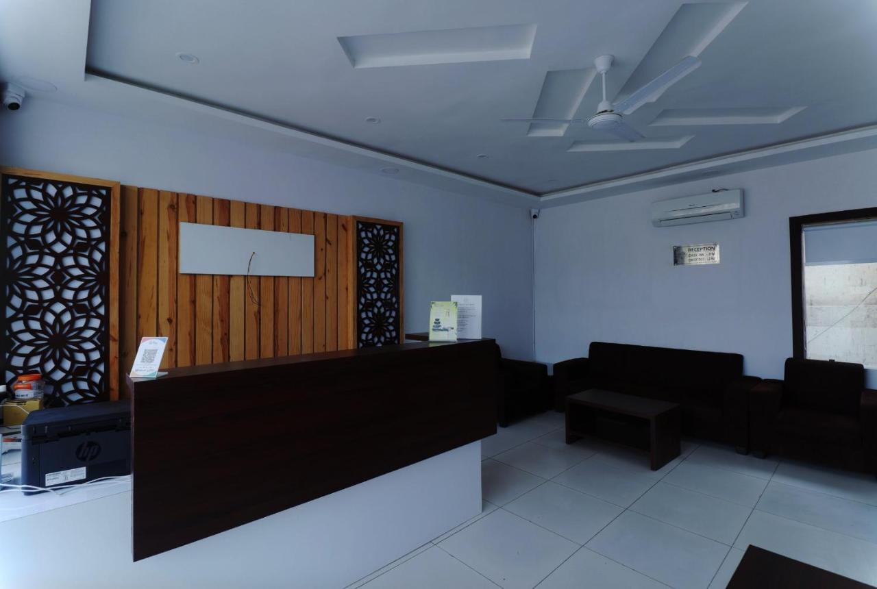 Keshav Resort Udaipur Exteriör bild